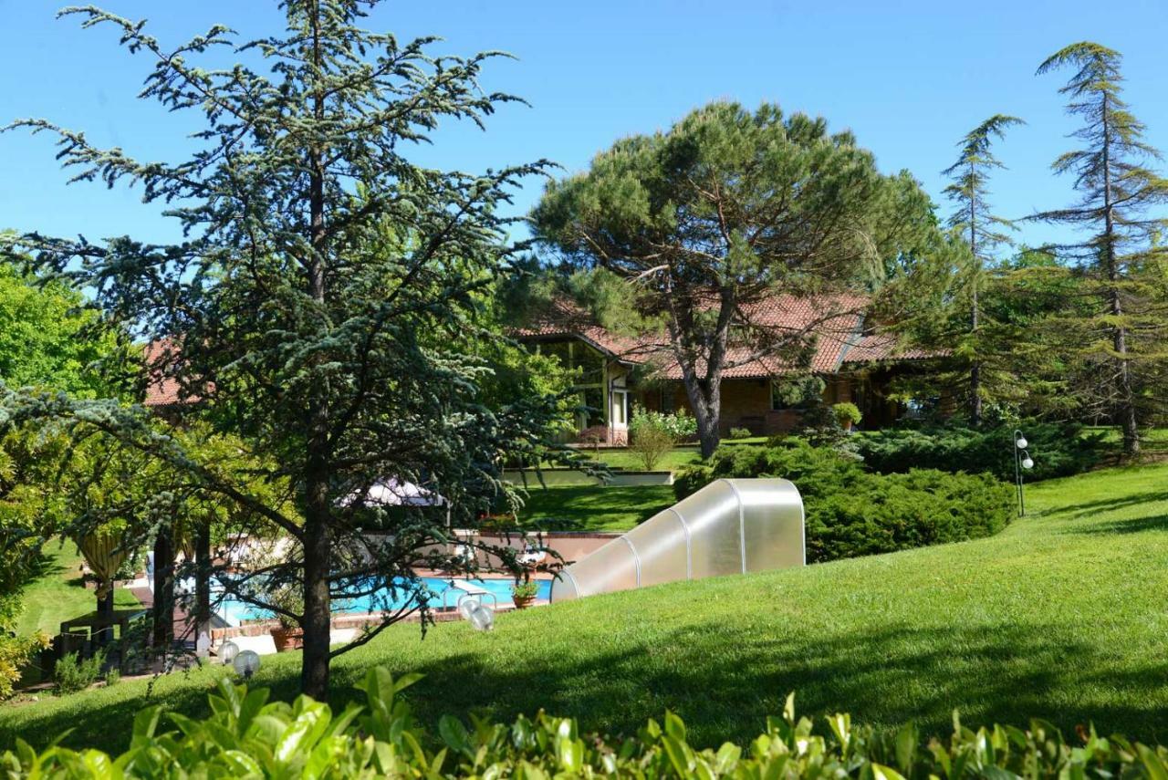Tenuta Degli Angeli Rossi Asti Ngoại thất bức ảnh