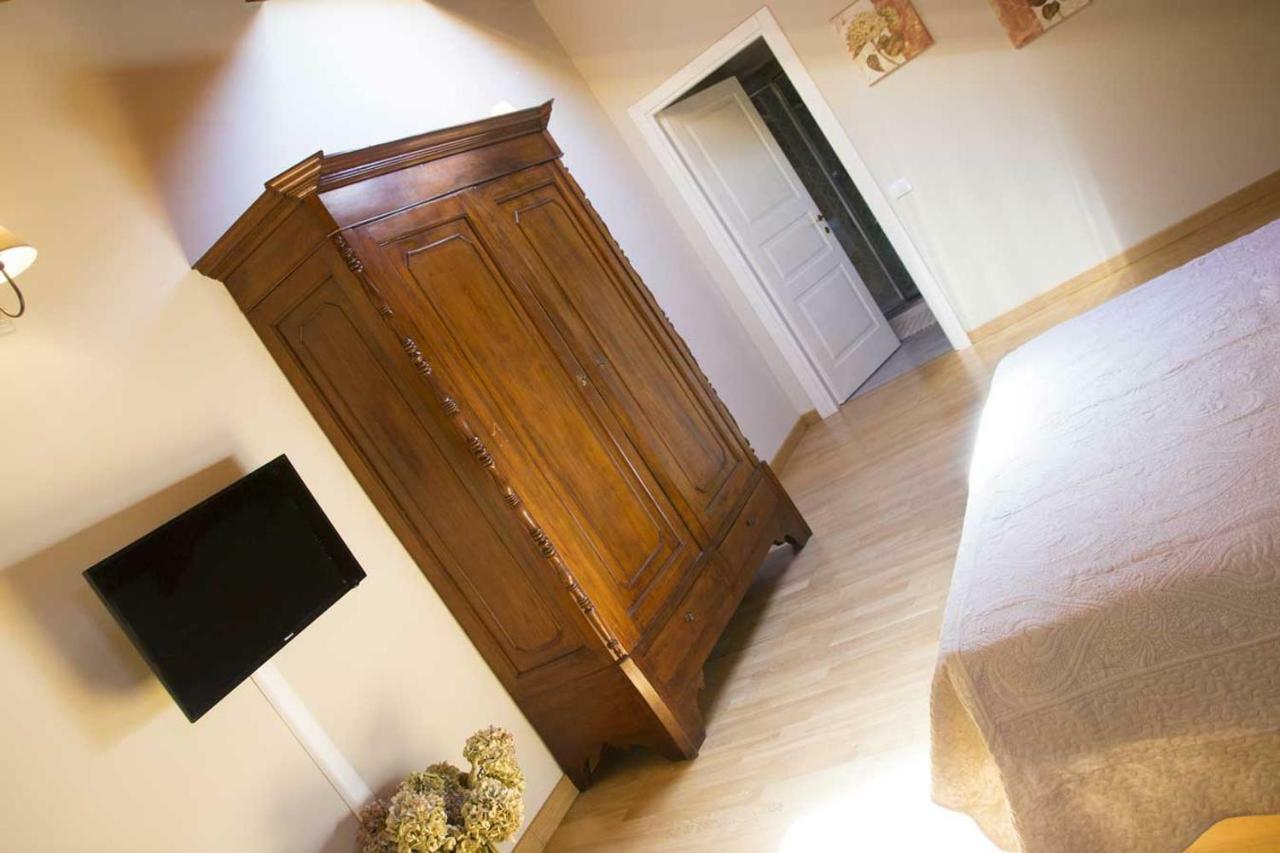 Tenuta Degli Angeli Rossi Asti Ngoại thất bức ảnh